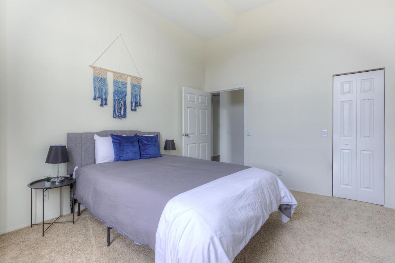 Frontdesk I River Place Apts Rivertown Detroit Apartamento Quarto foto